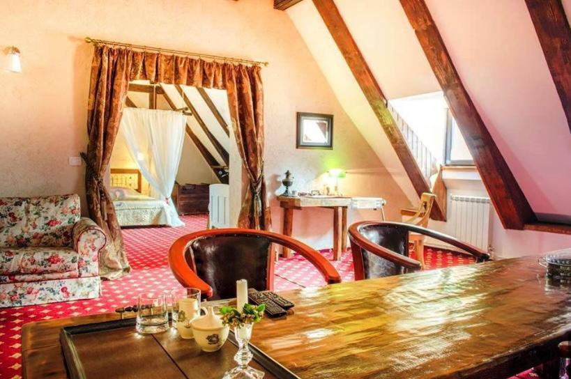 Apartmán The Attic Brašov Exteriér fotografie